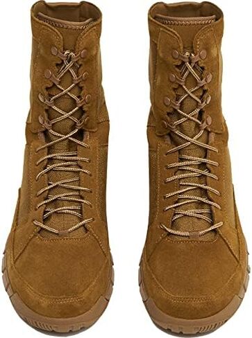 Oakley mens Coyote Boot in Kuwait