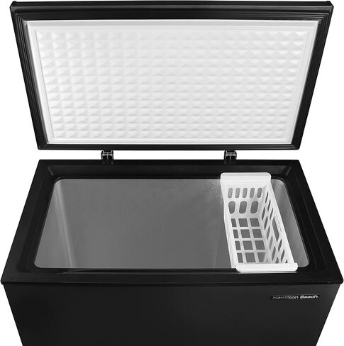 Hamilton Beach, HBFRF713 Chest Deep Freezer, 7 Cu. Ft. Capacity, Granita Rugged Design-Adjustable Thermostat-Removable Vinyl Coated Wire Basket-Easy Defrost Drain, White in Saudi Arabia