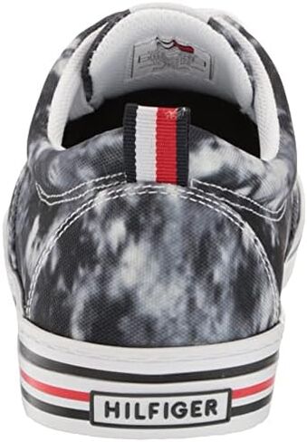 Tommy Hilfiger Men's Remmo Sneaker in Saudi Arabia