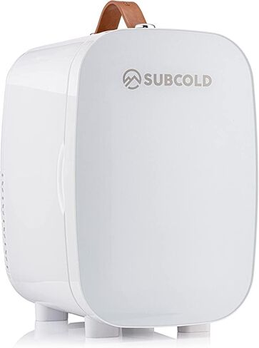 ثلاجة صغيرة فاخرة من Subcold Pro6 سعة 6 لتر / 8 علب تيار متردد وخيار طاقة USB حصري، ثلاجة صغيرة محمولة للمكتب وغرفة النوم والسيارة والعناية بالبشرة ومستحضرات التجميل باللون الأبيض in Saudi Arabia