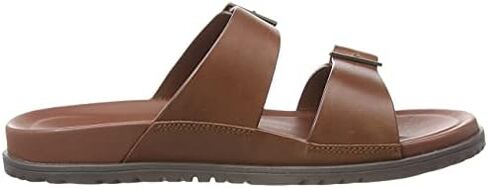 صندل وينسكوت بإبزيم منزلق للرجال من UGG in Saudi Arabia