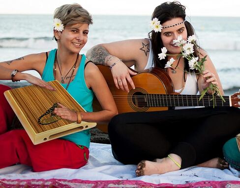 جيكو كاجون للسفر، صندوق كاجون، أداة قرع الطبل، خشب الحمار الوحشي مع أوتار جيتار داخلية، حجم صغير، كاجون محمول in Kuwait