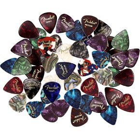 Fender Premium 24 Pack Picks Sampler - Includes Thin, Medium & Heavy Gauges (Austin Bazaar Exclusive) in Saudi Arabia