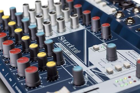 Soundcraft Notepad-12FX وحدة تحكم خلط تناظرية صغيرة الحجم مكونة من اثنتي عشرة قناة مع مدخل USB وتأثيرات المعجم (5085985US) in Kuwait