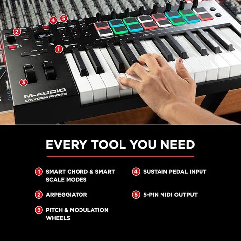 MIDI Controller Bundle - 25-Key USB MIDI Keyboard Controller with Beat Pads, Sustain Pedal and Software Suite - M-Audio Oxygen Pro 25 and SP-2 in Kuwait