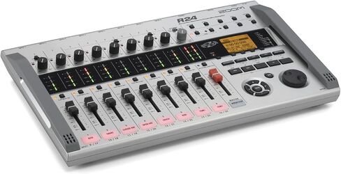 زووم مسجل متعدد المسارات R16 لسطح الطاولة، واجهة، وحدة تحكم، 8 مدخلات اكس ال ار كومبو، 16 مسار، واجهة صوت USB، ميكروفون مكثف ستيريو مدمج، 135 تأثير مدمج in Kuwait