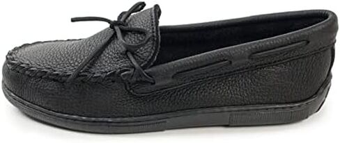 Minnetonka Men's Moosehide Classic Moccasin in Saudi Arabia