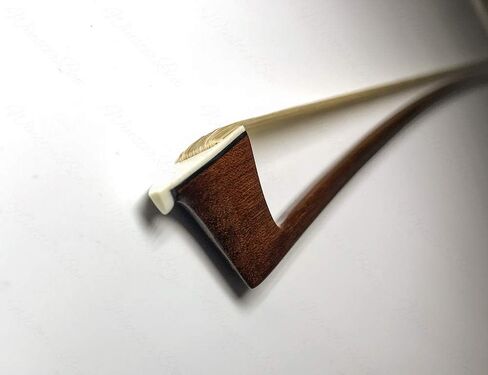 فن شعر الحصان الأبيض الغير مبيّض من WinsterBow D. Peccatte نسخة بيرنامبوكو من خشب الأبنوس رقم VN210 (4/4) in Kuwait