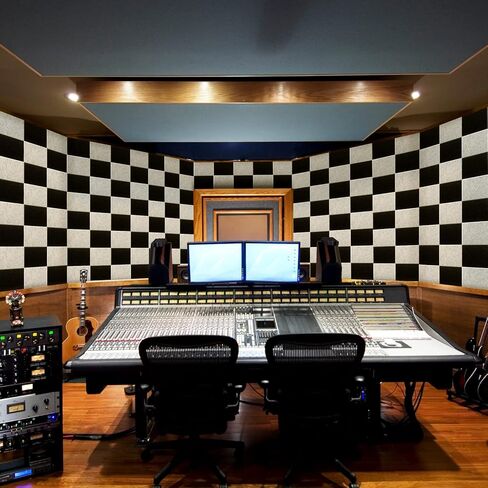 لوحات صوتية كبيرة من Uoisaiko مقاس 16 بوصة × 12 بوصة، 6 عبوات حشوة مقاومة للصوت عالية الكثافة، لوحات جدارية عازلة للصوت لسقف الاستوديو والمكتب المنزلي والمعالجة الصوتية in Kuwait