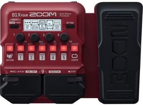 Zoom B1XFOUR معالج جيتار متعدد التأثيرات مع دواسة التعبير + 4 بطاريات AA وشاحن + كابل + قطعة قماش - حزمة ذات قيمة عالية in Kuwait