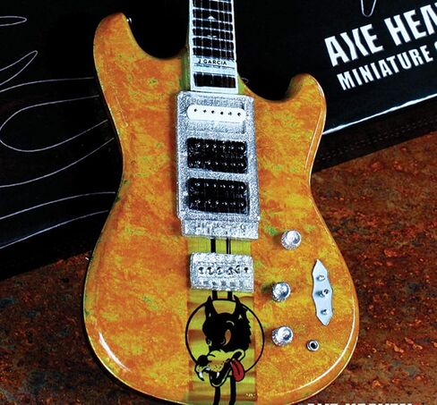 Axe Heaven Mini Guitar Replica (JG-403) in Saudi Arabia