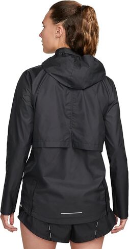 Nike Essential Women's Hooded Running Jacket in Saudi Arabia