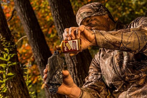 Wildlife 381 Magnum Scrape-Dripper Scent Dispenser, Camouflage in Saudi Arabia