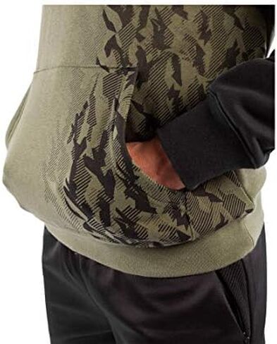 Venum Men's Standard Hoodie in Saudi Arabia