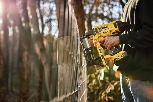 ديوالت دباسة كراون ماكس اكس ار 20 فولت، مجموعة سياج لاسلكية، 9GA (DCFS950P2) in Kuwait