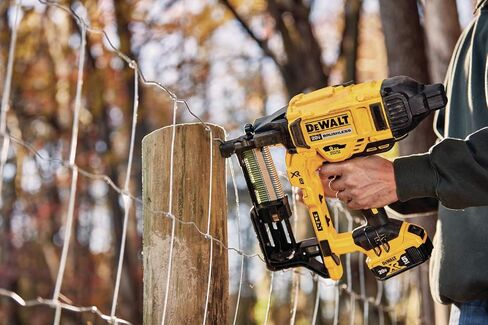 ديوالت دباسة كراون ماكس اكس ار 20 فولت، مجموعة سياج لاسلكية، 9GA (DCFS950P2) in Kuwait