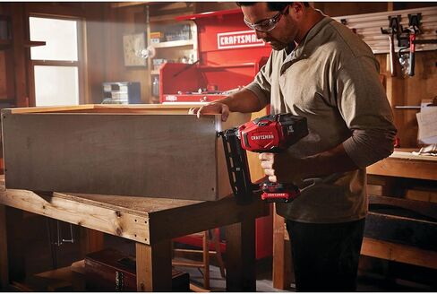 CRAFTSMAN V20 Cordless Finish Nailer Kit, Nail Gun, 16GA, 2-1/2 Nails, Battery and Charger Included (CMCN616C1) in Kuwait