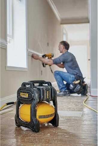 مجموعة ضاغط الهواء DEWALT FLEXVOLT 60V MAX*، لاسلكي، 2.5 جالون (DCC2560T1) in Kuwait