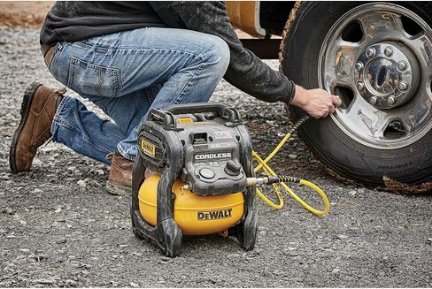 مجموعة ضاغط الهواء DEWALT FLEXVOLT 60V MAX*، لاسلكي، 2.5 جالون (DCC2560T1) in Kuwait