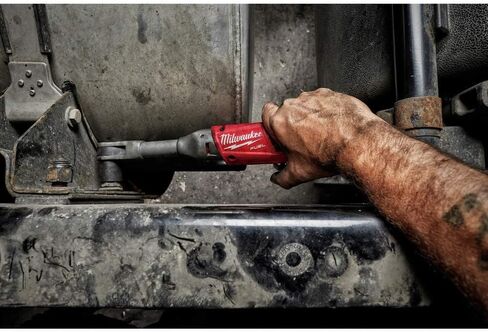 M12 FUEL™ 3/8 in. Extended Reach Ratchet 1 Battery Kit in Saudi Arabia