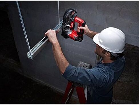 Milwaukee 2429-20 Cordless Sub Compact Band Saw in Saudi Arabia