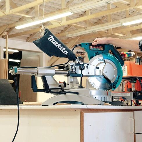 Makita LS1018 10" Dual Slide Compound Miter Saw in Saudi Arabia