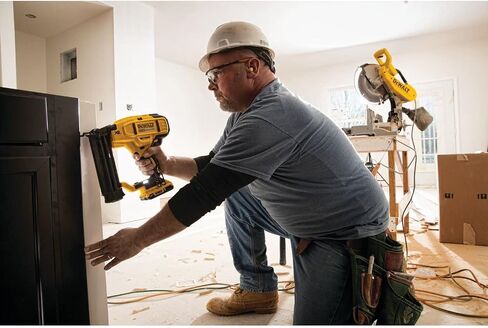 DEWALT 20V MAX* Cordless Brad Nailer Kit, 18GA (DCN680D1) in Saudi Arabia