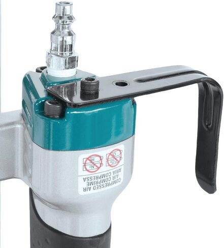 Makita AT2550A 1-inch Wide Crown Stapler (16 Ga.) in Saudi Arabia