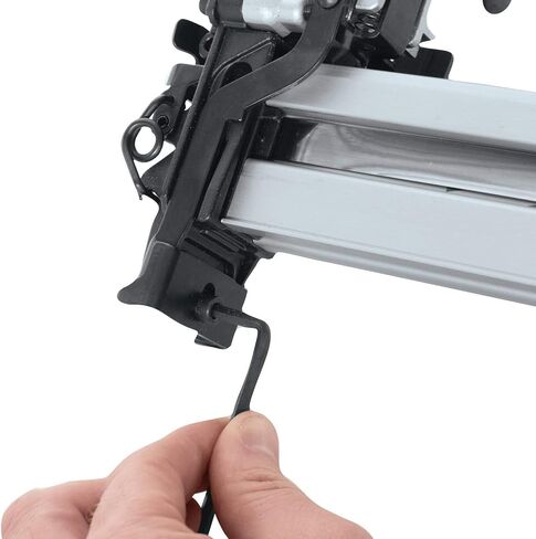 Makita AT2550A 1-inch Wide Crown Stapler (16 Ga.) in Saudi Arabia