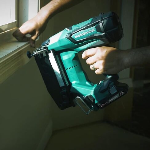 Metabo HPT 18V MultiVolt™ Cordless Finish Nailer Kit | Includes 1 Battery | 16 Gauge | Lifetime Tool Warranty | NT1865DMS in Saudi Arabia
