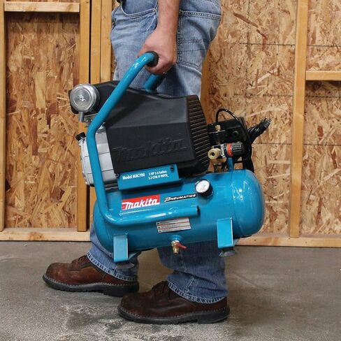 Makita MAC700 2.0 HP* Big Bore™ Air Compressor in Kuwait