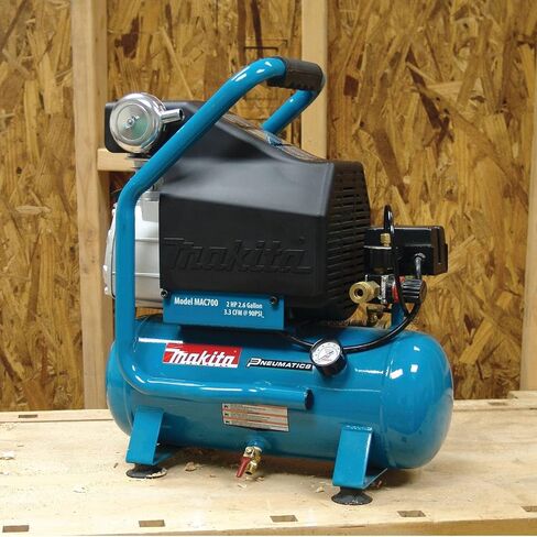 Makita MAC700 2.0 HP* Big Bore™ Air Compressor in Kuwait
