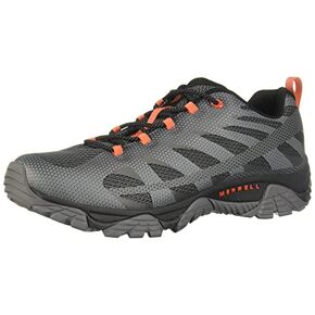 حذاء مشي رجالي Moab Edge 2 من Merrell
