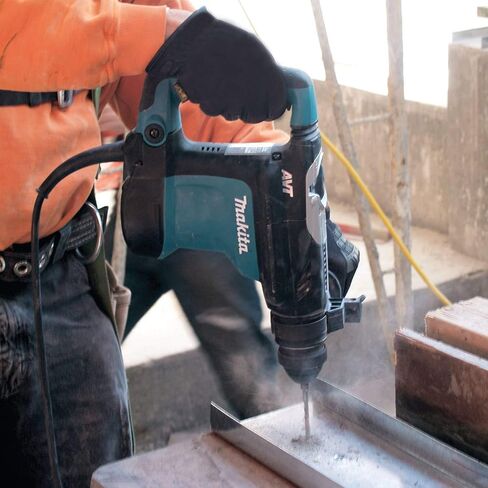 Makita HR3210C 1-1/4" AVT® Rotary Hammer, accepts SDS-PLUS bits in Saudi Arabia