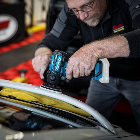 Makita VP01R1 12V max CXT Lithium‑Ion Brushless 3" Polisher / 2" Sander Kit (2.0Ah), ML103 12V max CXT Li-Ion Cordless L.E.D. Flashlight, & RM02 12V max CXT Lithium-Ion Cordless Compact Job Site Radio in Saudi Arabia