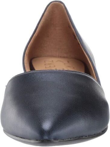 حذاء Samantha Loafer مسطح للسيدات من Naturalizer in Kuwait