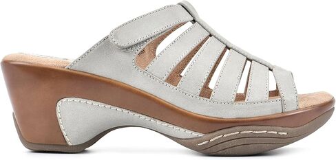 White Mountain Women's Valencia Clog Sandal in Saudi Arabia