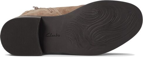 حذاء Clarks النسائي Maye Zip لمنتصف الساق in Saudi Arabia