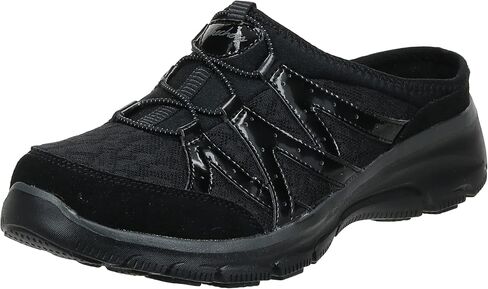 حذاء نسائي سهل الاستخدام من Skechers in Saudi Arabia