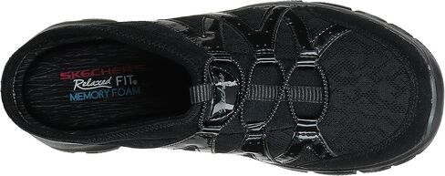 حذاء نسائي سهل الاستخدام من Skechers in Saudi Arabia