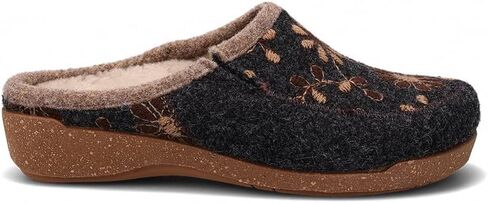 Taos Women's Woolderness 2 Clog in Saudi Arabia