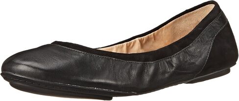 حذاء باليه مسطح للنساء من Cole Haan in Kuwait