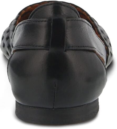 Spring Step Womens Delorse in Kuwait