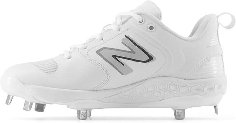 New Balance Women's Fresh Foam Velo V3 Softball Shoe in Saudi Arabia