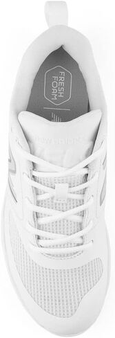 New Balance Women's Fresh Foam Velo V3 Softball Shoe in Saudi Arabia