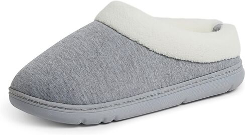 سويت شيرت نسائي من إسفنج الذاكرة الزيتوني من Dearfoams in Saudi Arabia