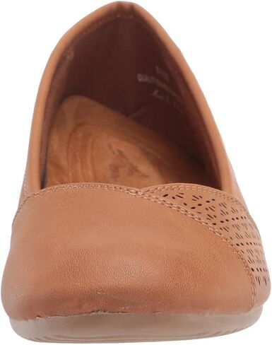 Easy Street Women's Ballet Flat in Kuwait