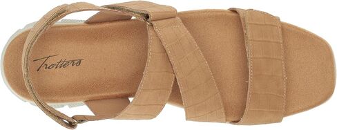Trotters Women's Tatia Flat Sandal in Saudi Arabia