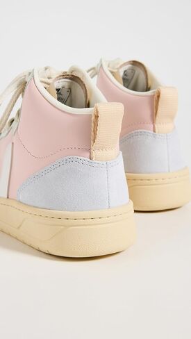 Veja Women's V-15 Sneakers in Saudi Arabia