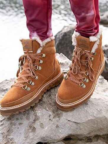 Roxy Women's Sadie Lace-up Boots in Kuwait
